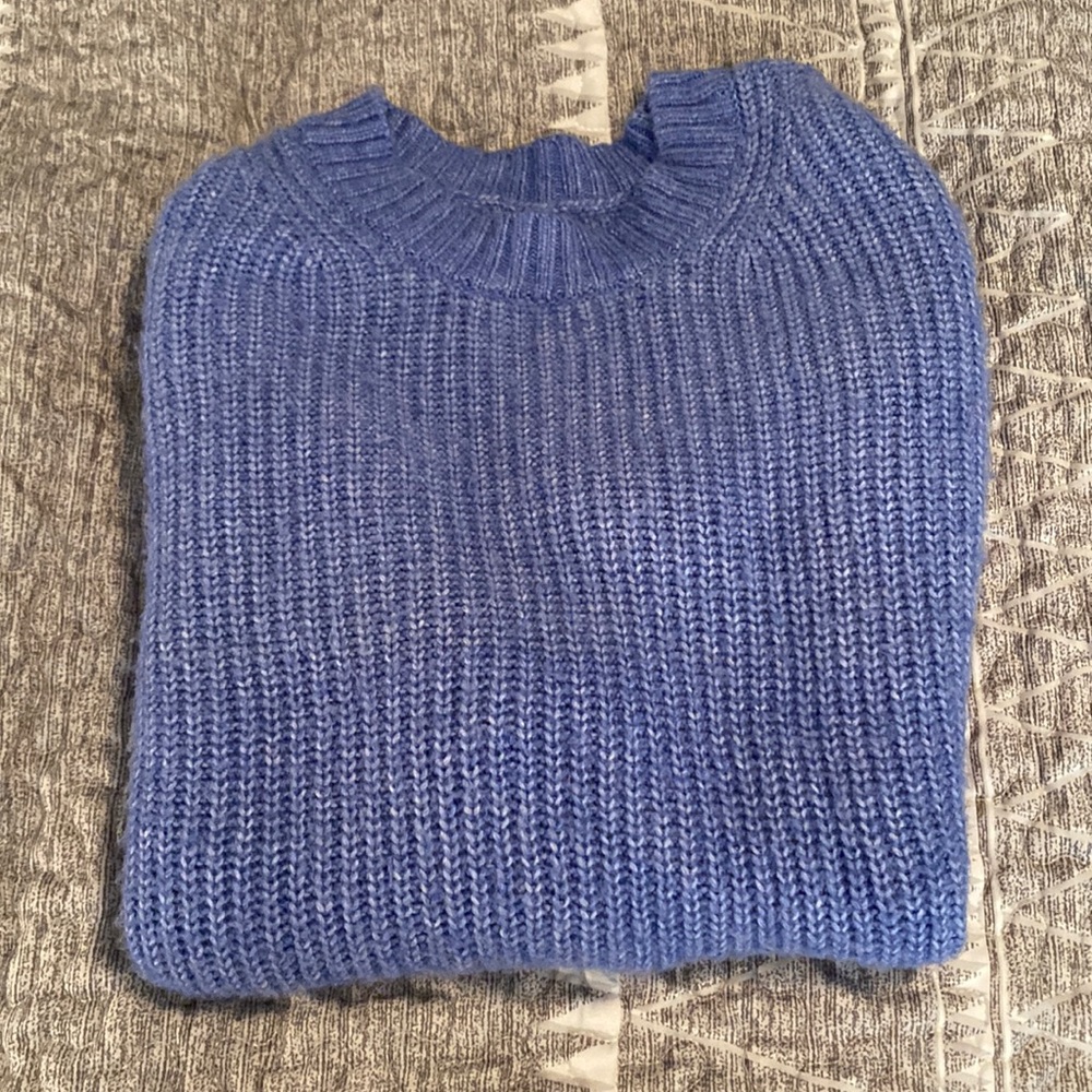 AEO Blue Knit Sweater